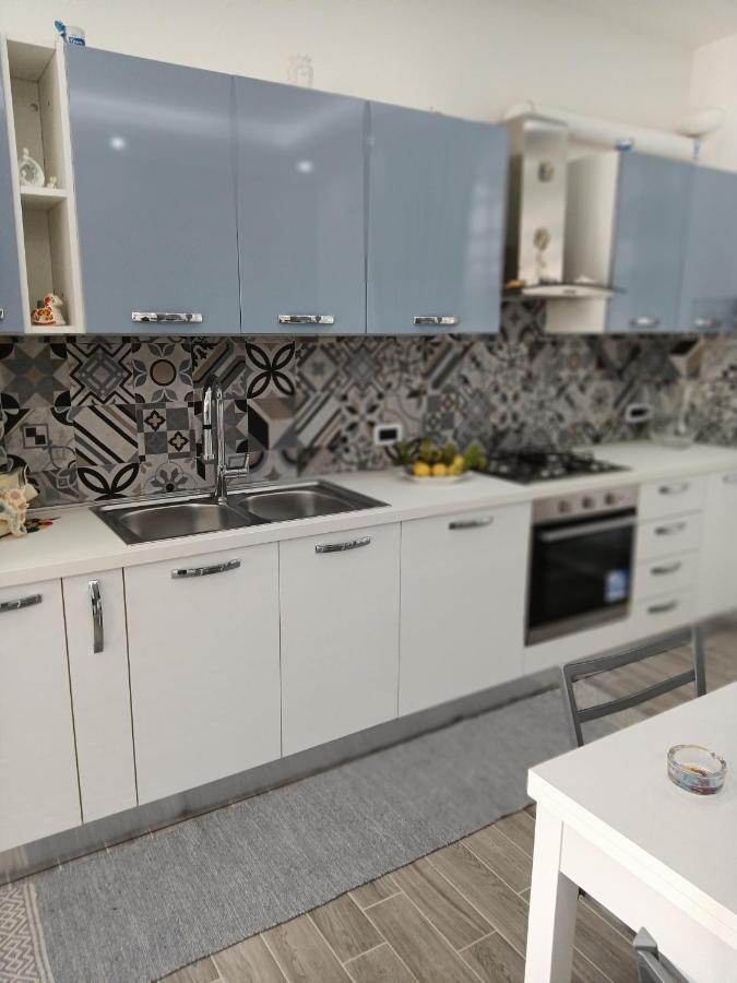 Monolocale Da Andrea Apartment กุสโตนาชี ภายนอก รูปภาพ